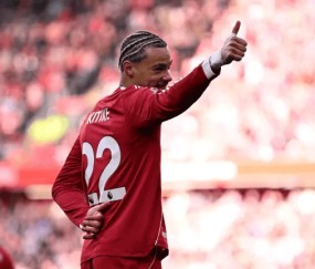 6900万英镑新援爆发！埃基蒂克37场16球 哈格里夫斯：他比哈兰德更全面