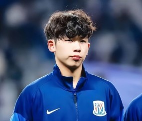 喜讯！刘诚宇下个月将以200万转会费加盟德甲多特，球迷希望这是真的