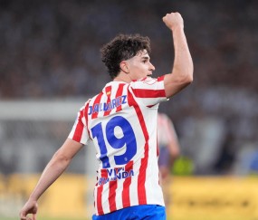 国王杯神剧本开场14秒丢球，绝平后点球崩盘，马竞5年冠军荒继续