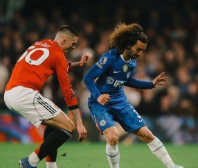 足坛一夜动态：热刺15轮不胜，曼联送切尔西耻辱纪录，马竞饮恨决赛