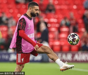 新老传承，利物浦双星闪耀：萨拉赫告别演出，17岁新星恩古莫哈惊艳亮相