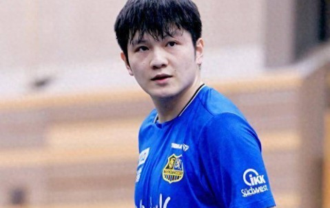 樊振东空砍2分惜败！德甲联赛再轰两个3-0，队友连输3场全掉链子